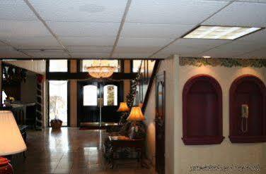 Westmont Inn & Suites Omaha Buitenkant foto